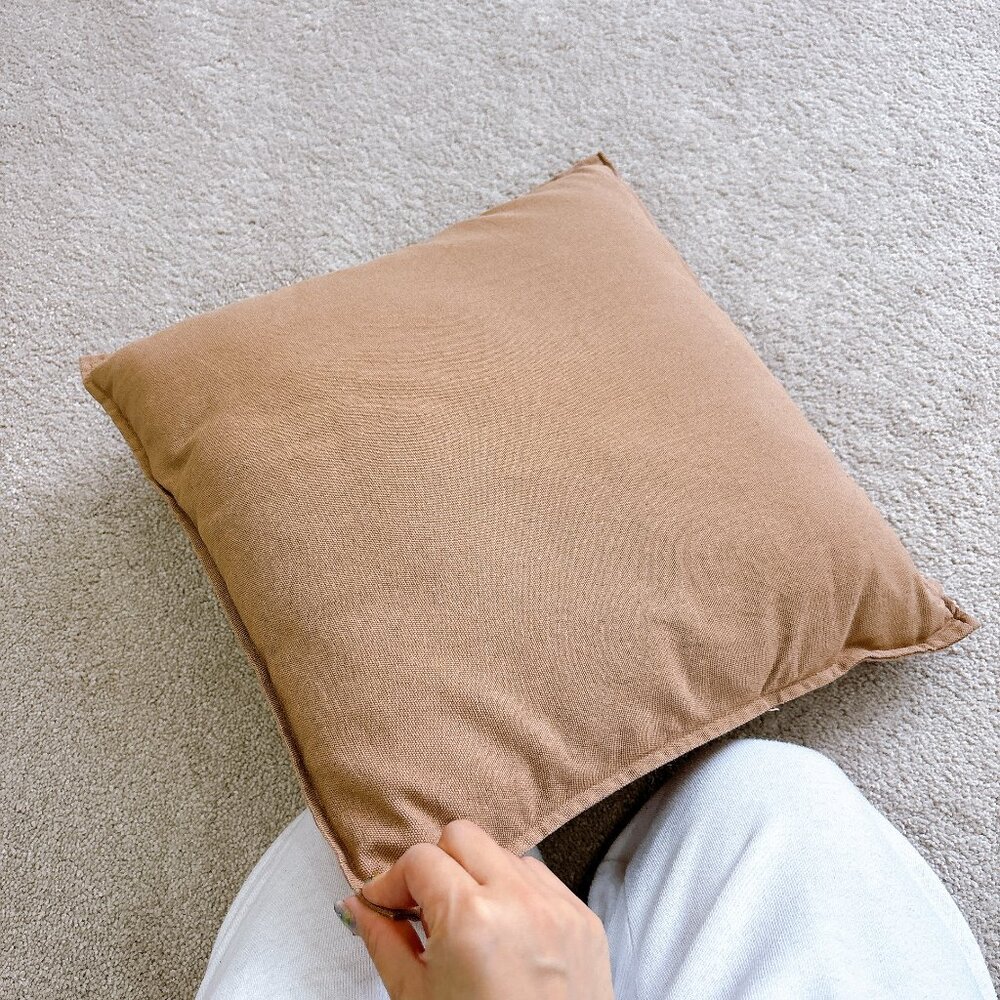 99% NEW MUJI PILLOW AND CASE